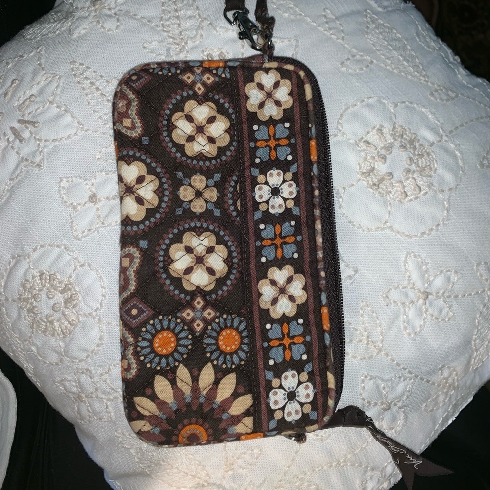Clutch wristlet in Canyon